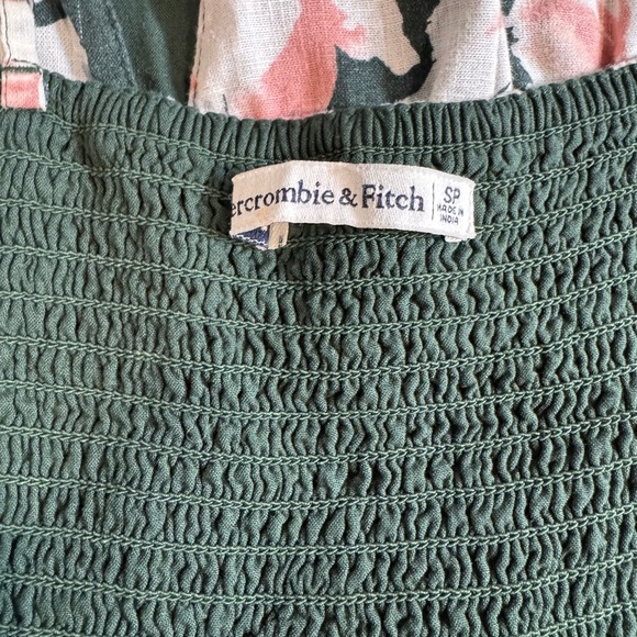 Abercrombie & Fitch Floral Maxi Dress in Pink and Green - Picture 8 of 10